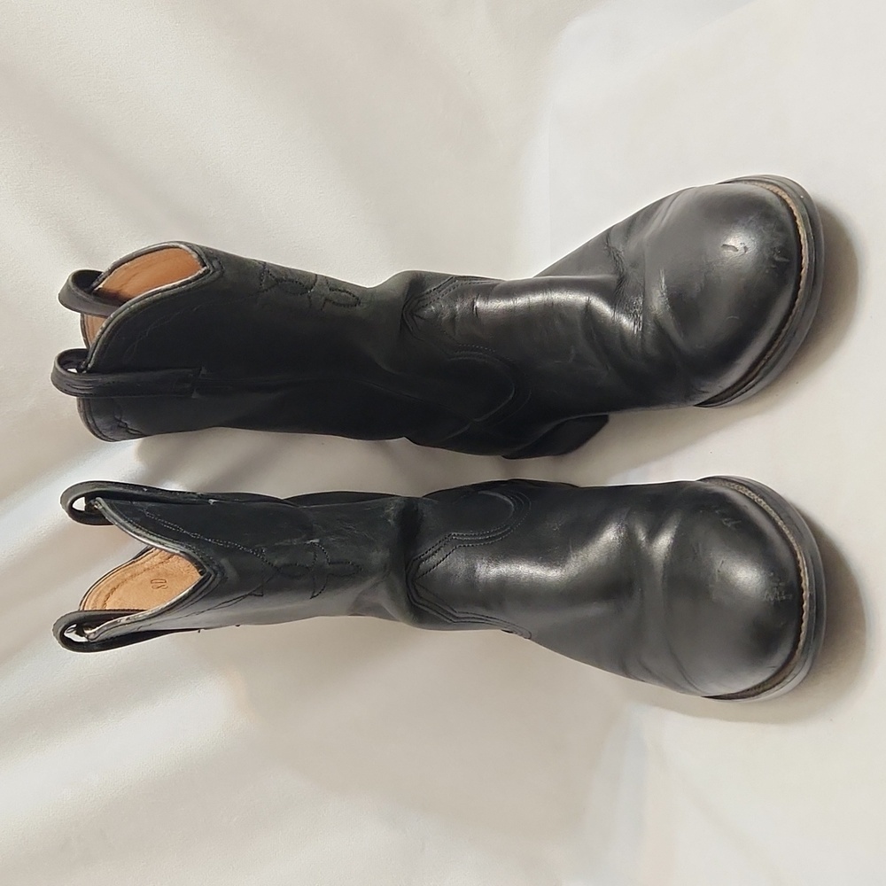 Ariat Heritage Roper Black Full Grain Leather Western Boots (M Size 8D)